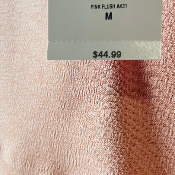 GUESS Bonair Off Shoulder Ruffle Dress - Picture 8 of 8